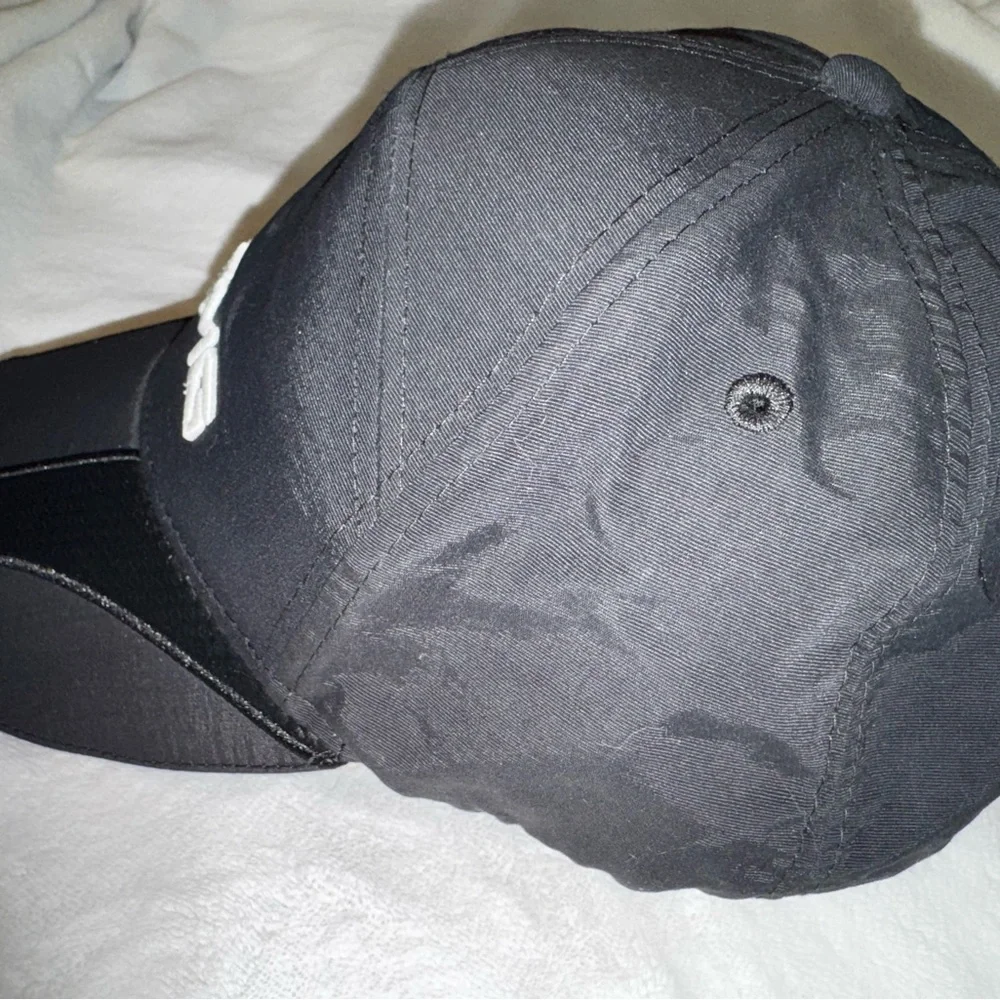 AMG Black Cap - Picture 5 of 8